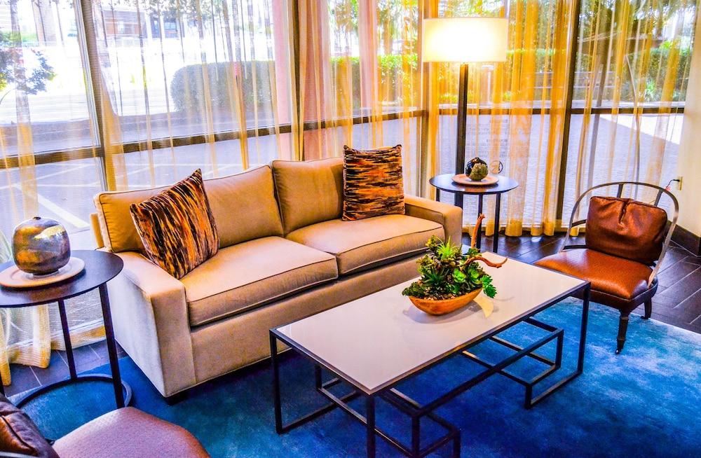 Hotel Embassy By Hilton Downtown South Congress Austin